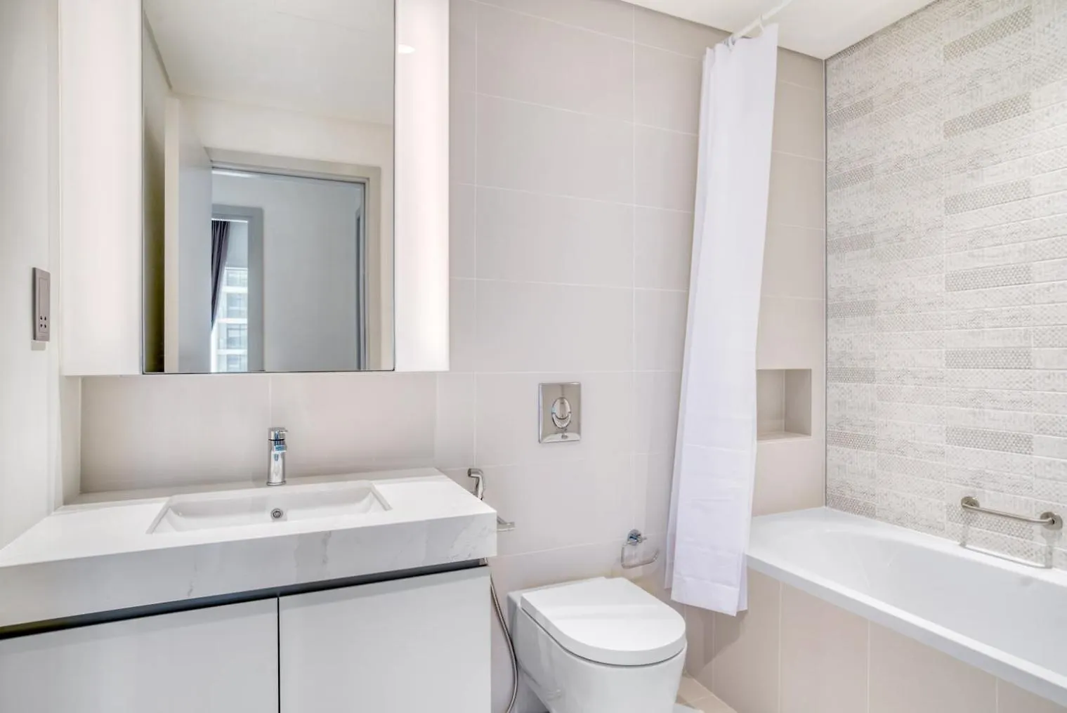 Apartament Blueground Sunrise Bay Tower 2 Sea View Gym Dxb-1010 Dubaj